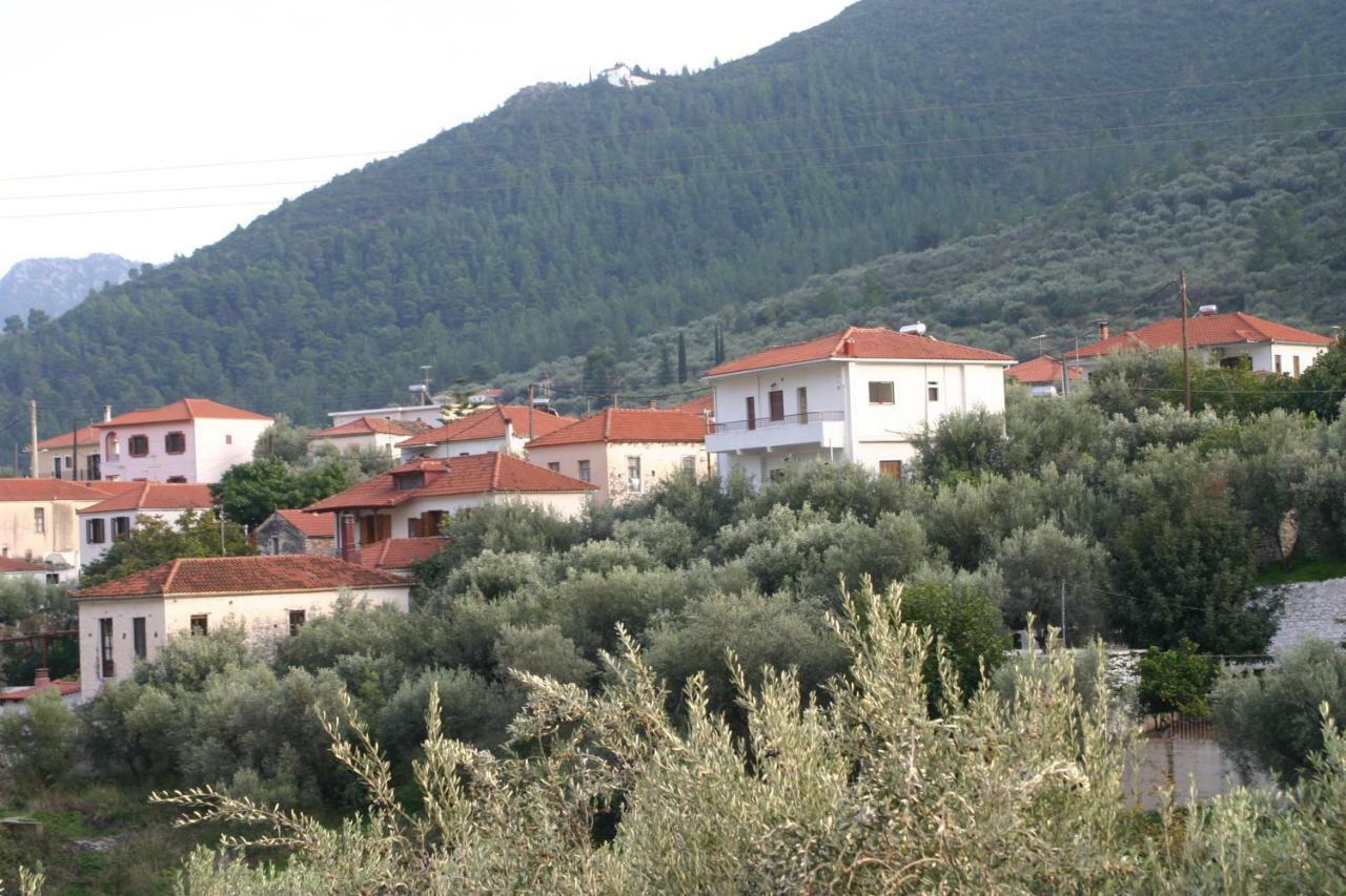 The Studio, Leonídion Exterior photo